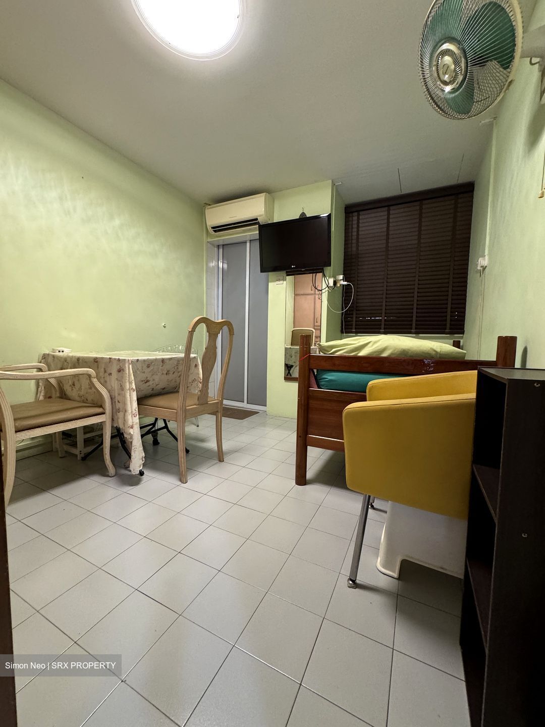 Florence Road (D19), Terrace #582195511